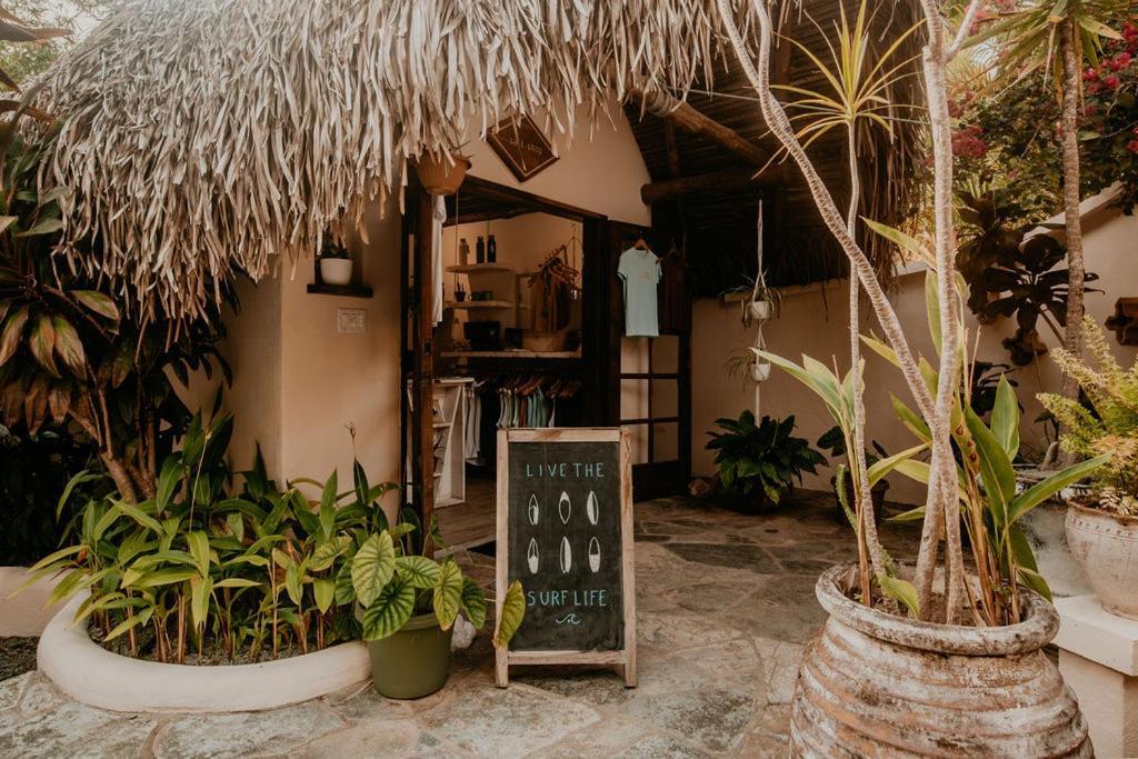 Sansara Surf Yoga & Resort Cambutal Eksteriør bilde